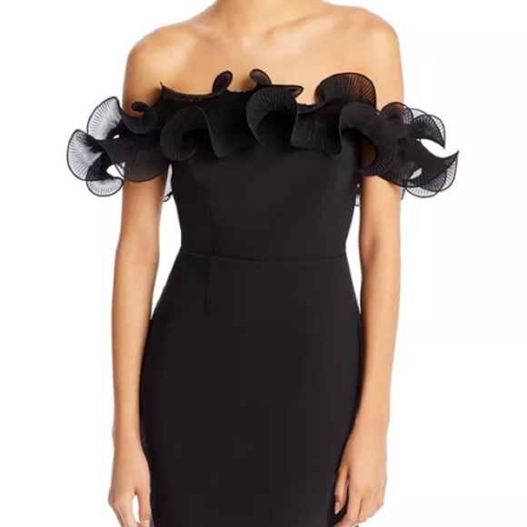 Alamar Elegant Black Knitwear - Picture 7 of 7